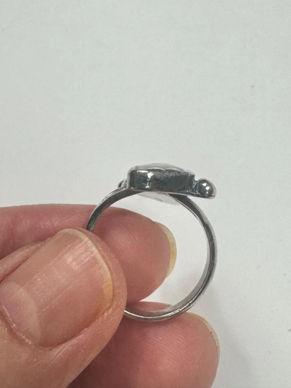 Native American Mother of Pearl Ring Approx Sz 6 2 Stone Sterling Silver Stamped
